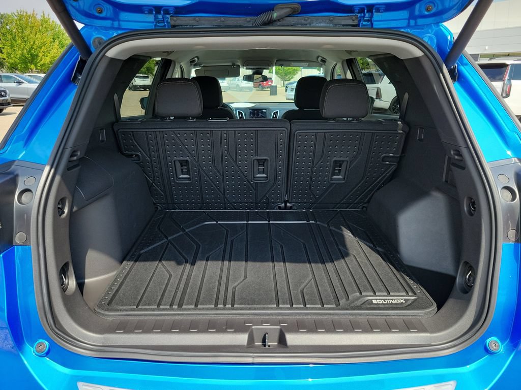 Used 2024 Chevrolet Equinox LT w/ LPO, Floor Liner Package FWD image 38