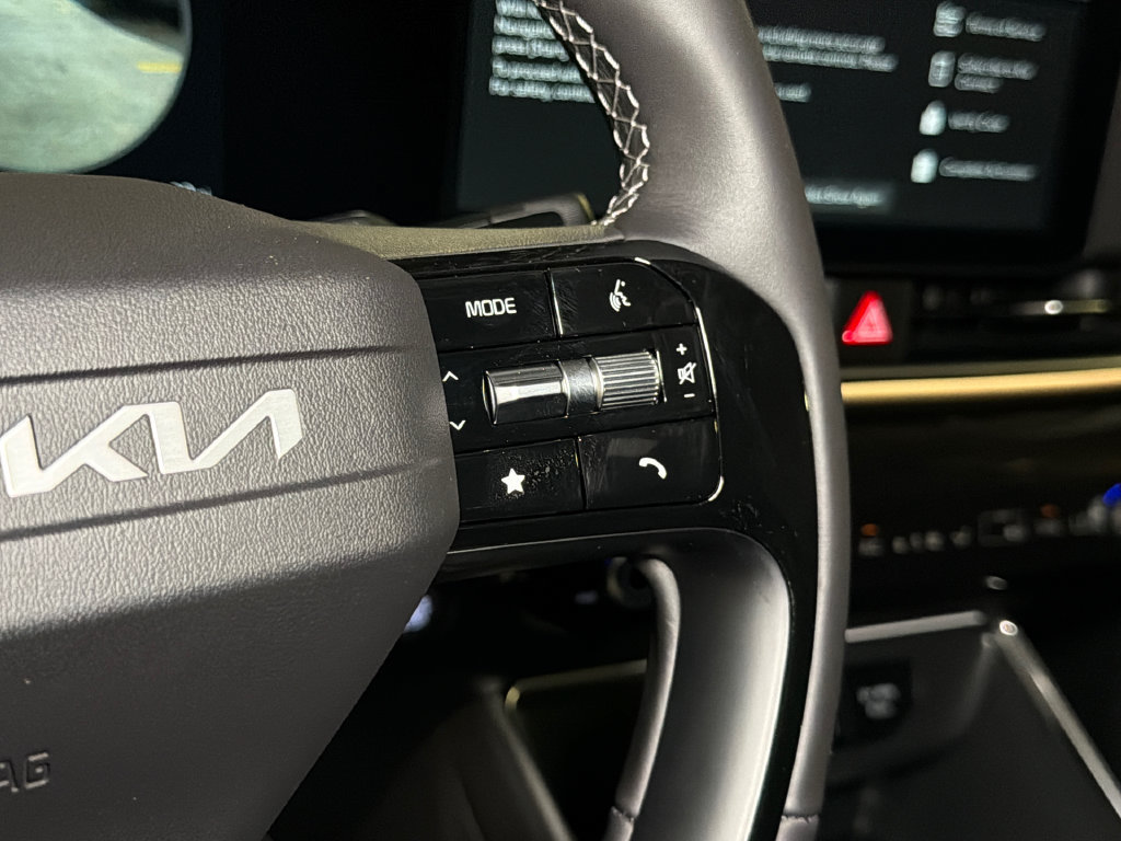 New 2027 Kia Carnival SX Prestige FWD image 27
