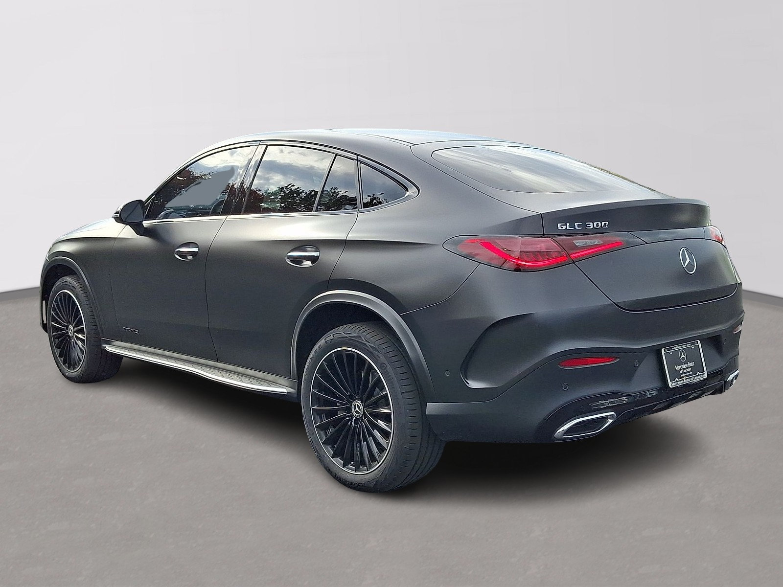 Used 2024 Mercedes-Benz GLC 300 4MATIC image 6