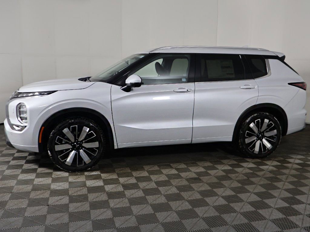 New 2026 Mitsubishi Outlander SEL AWD/4WD image 22