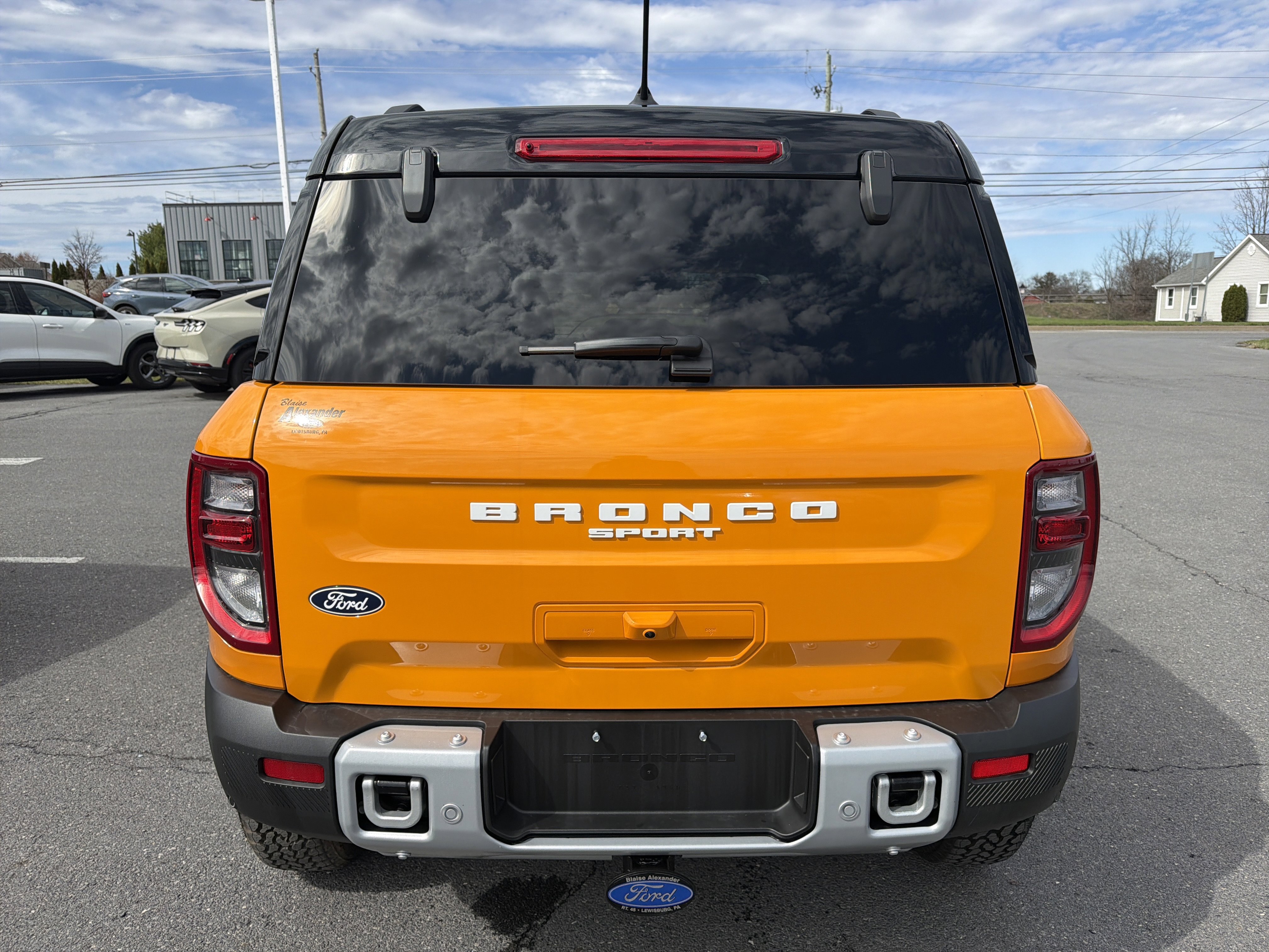 New 2026 Ford Bronco Sport Badlands w/ Sasquatch Badlands Package video 4