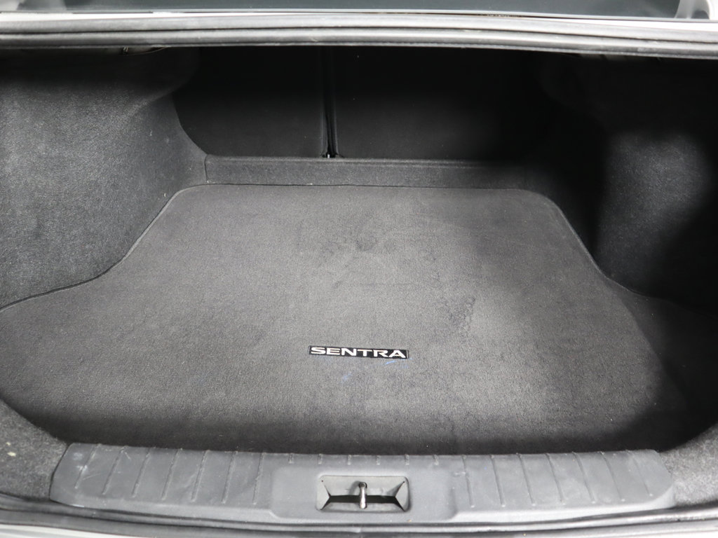 Used 2023 Nissan Sentra SV FWD image 17