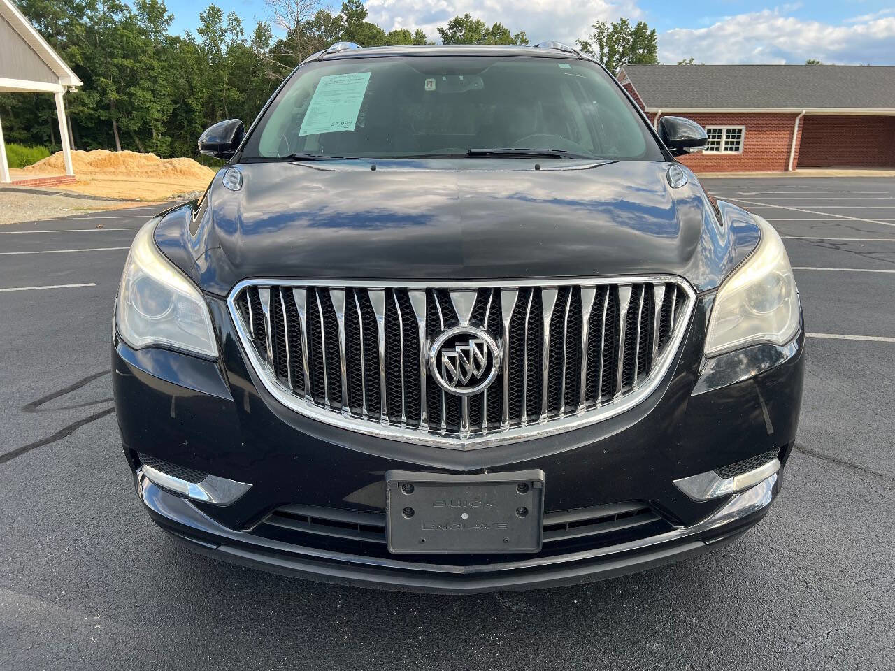 Used 2014 Buick Enclave Leather image 2