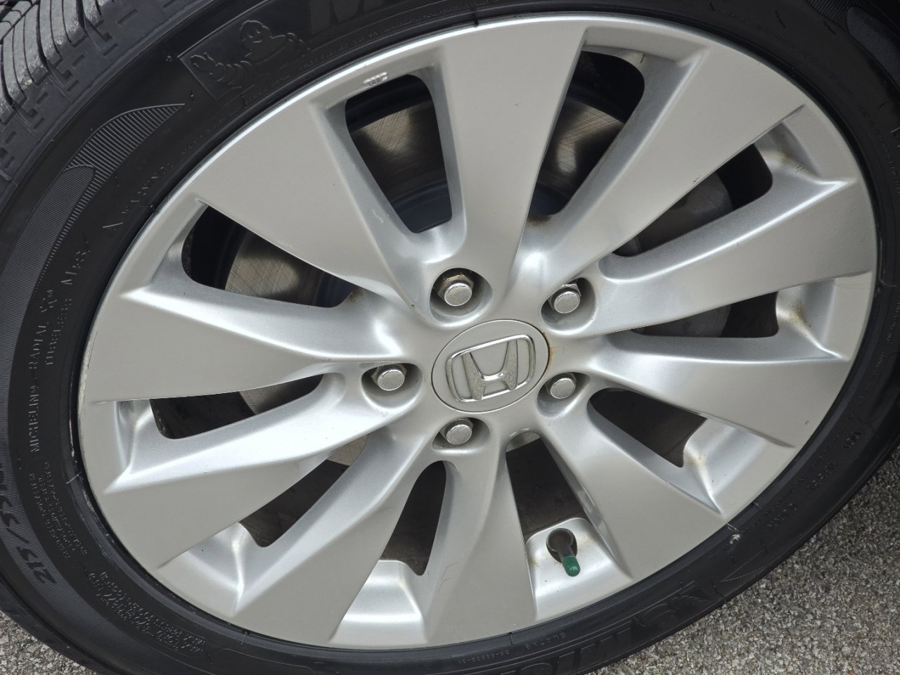 Used 2015 Honda Accord EX-L image 10