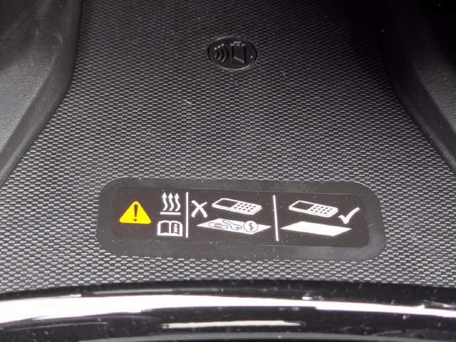 New 2026 Chevrolet Trax RS w/ Sunroof Package FWD image 7