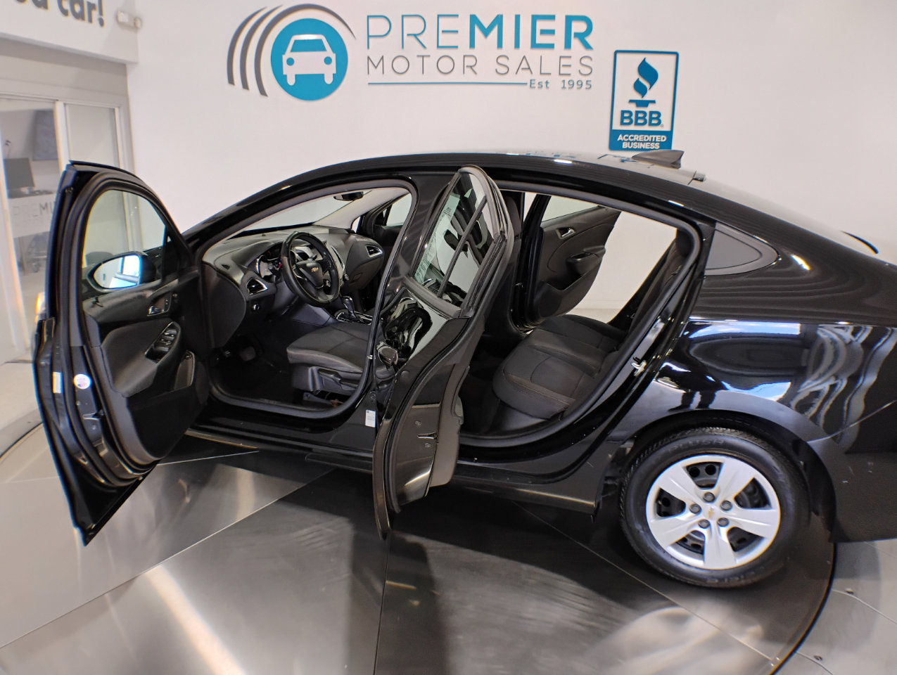 Used 2016 Chevrolet Cruze LS image 5