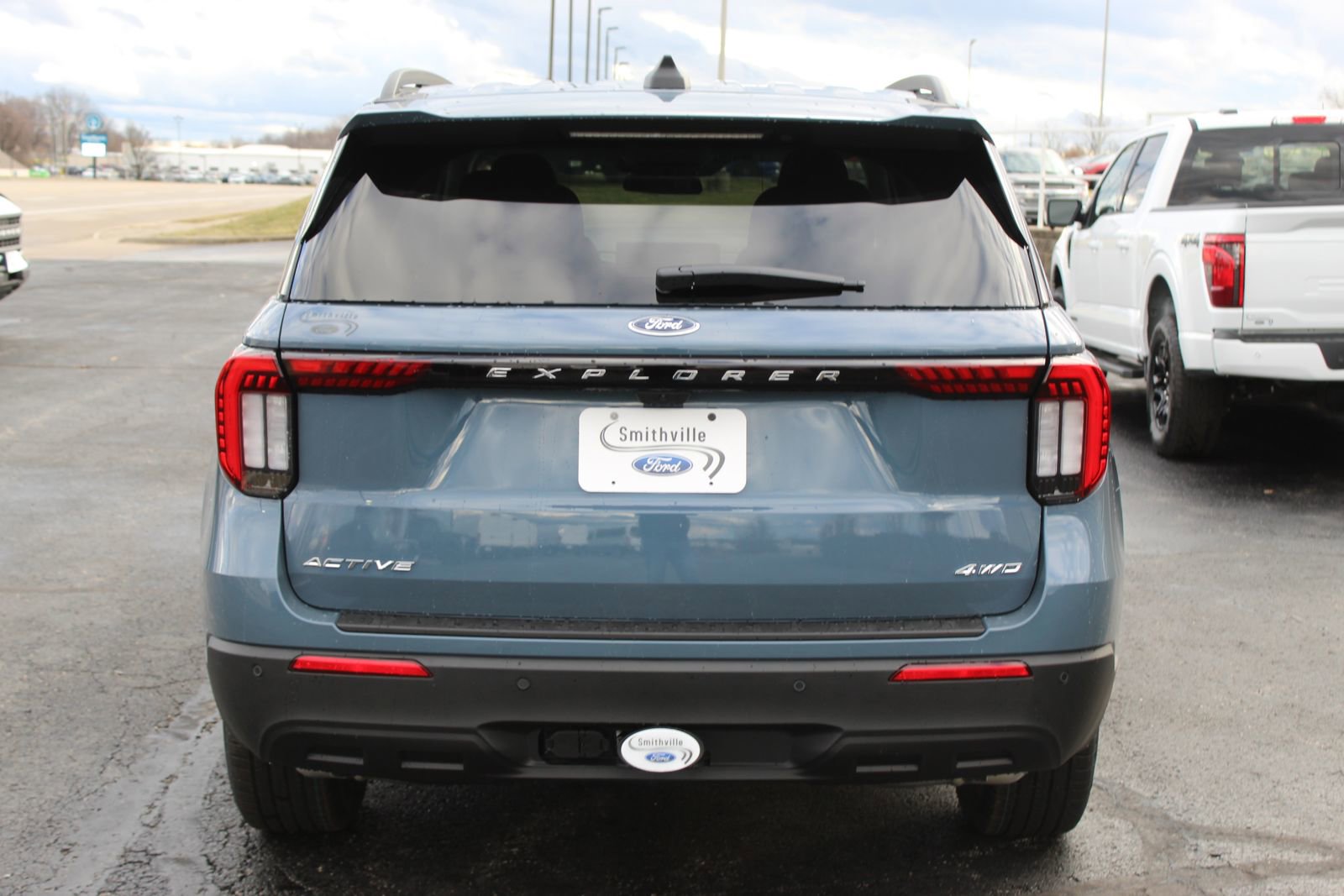 New 2026 Ford Explorer Active image 7