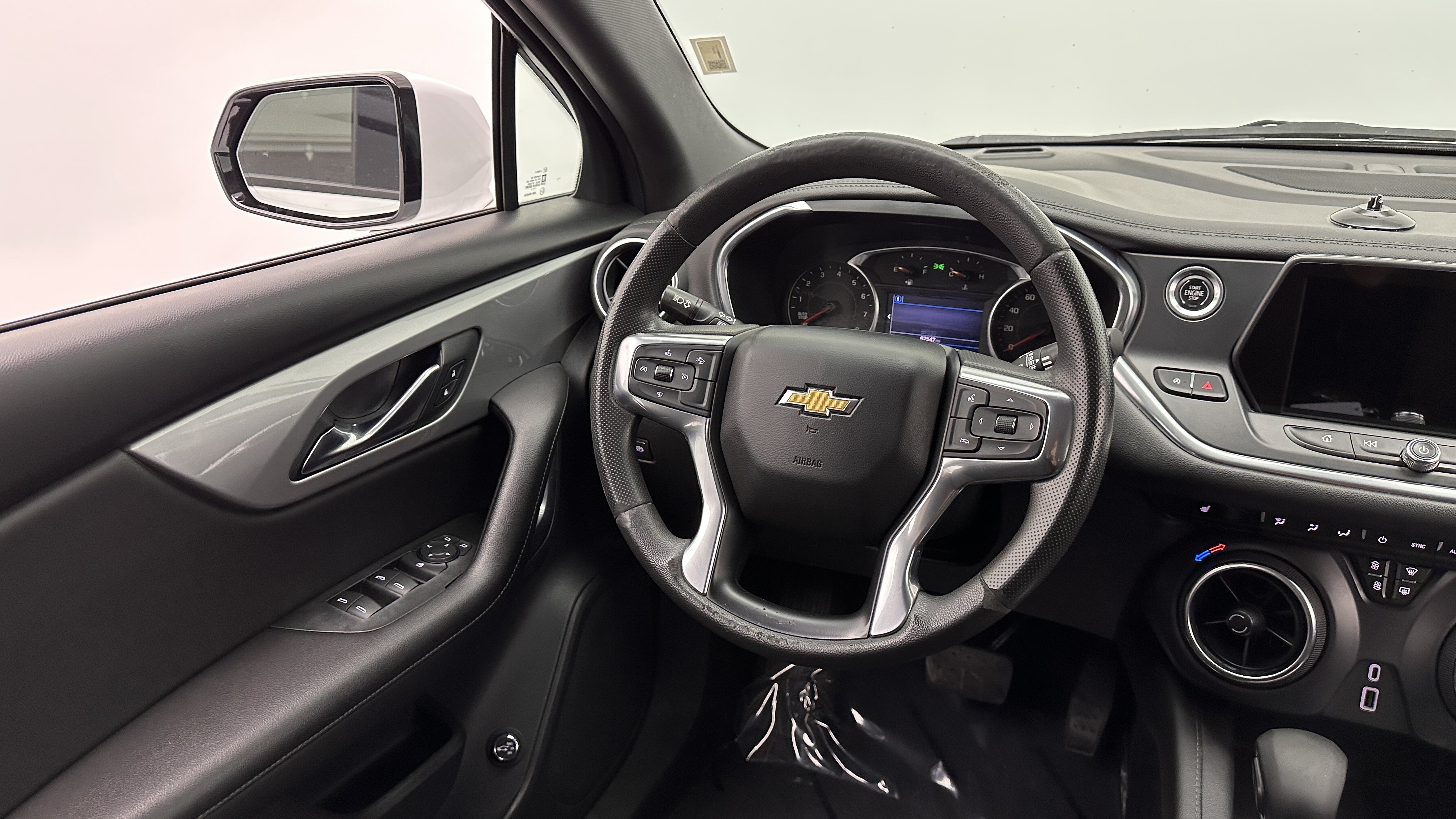 Used 2021 Chevrolet Blazer LT FWD image 27
