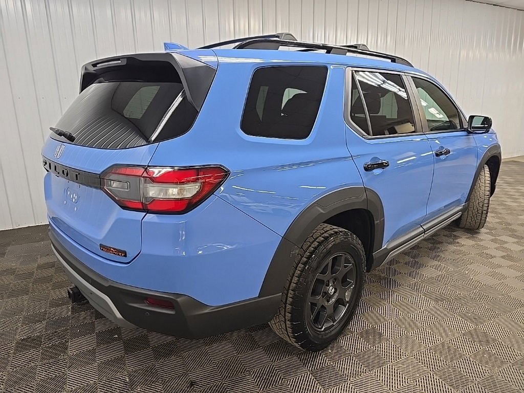 Used 2023 Honda Pilot TrailSport image 10