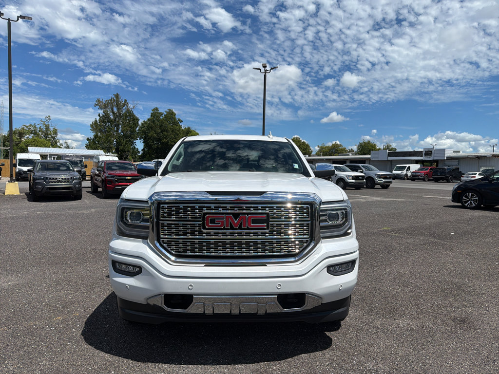 Used 2018 GMC Sierra 1500 Denali AWD/4WD image 2