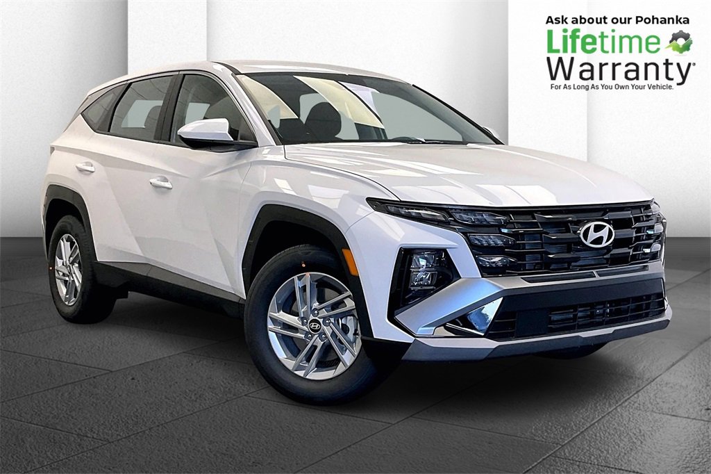 New 2025 Hyundai Tucson SE