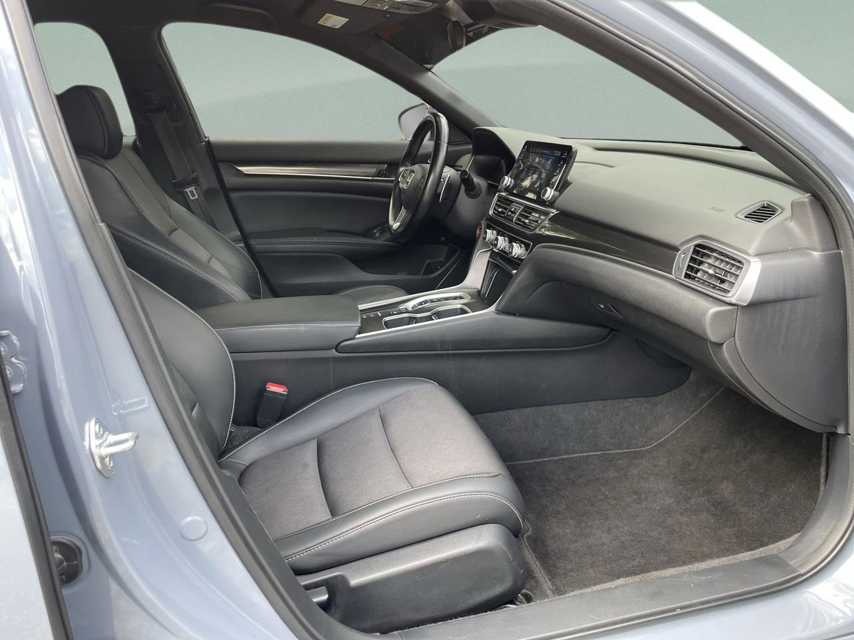 Used 2022 Honda Accord Sport image 18