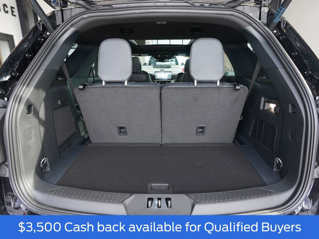 New 2026 Ford Explorer ST w/ Sun And Sound Package image 23