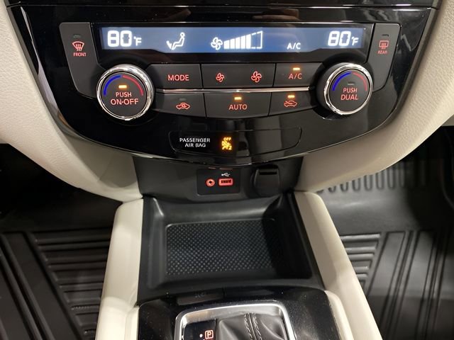 Certified 2022 Nissan Rogue Sport SV AWD/4WD image 19