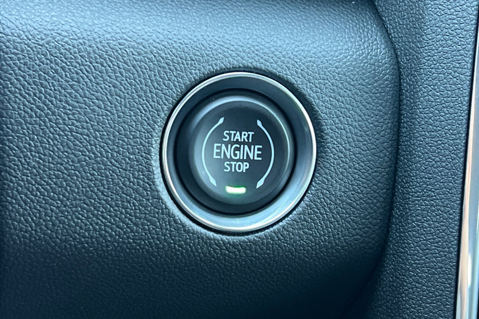 New 2025 GMC Acadia Elevation w/ Elevation Premium Package image 21