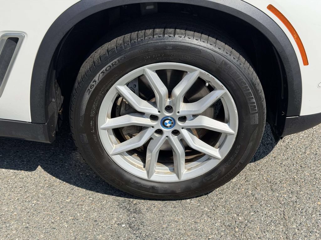 Used 2022 BMW X5 xDrive45e w/ Luxury Seating Package AWD/4WD image 25