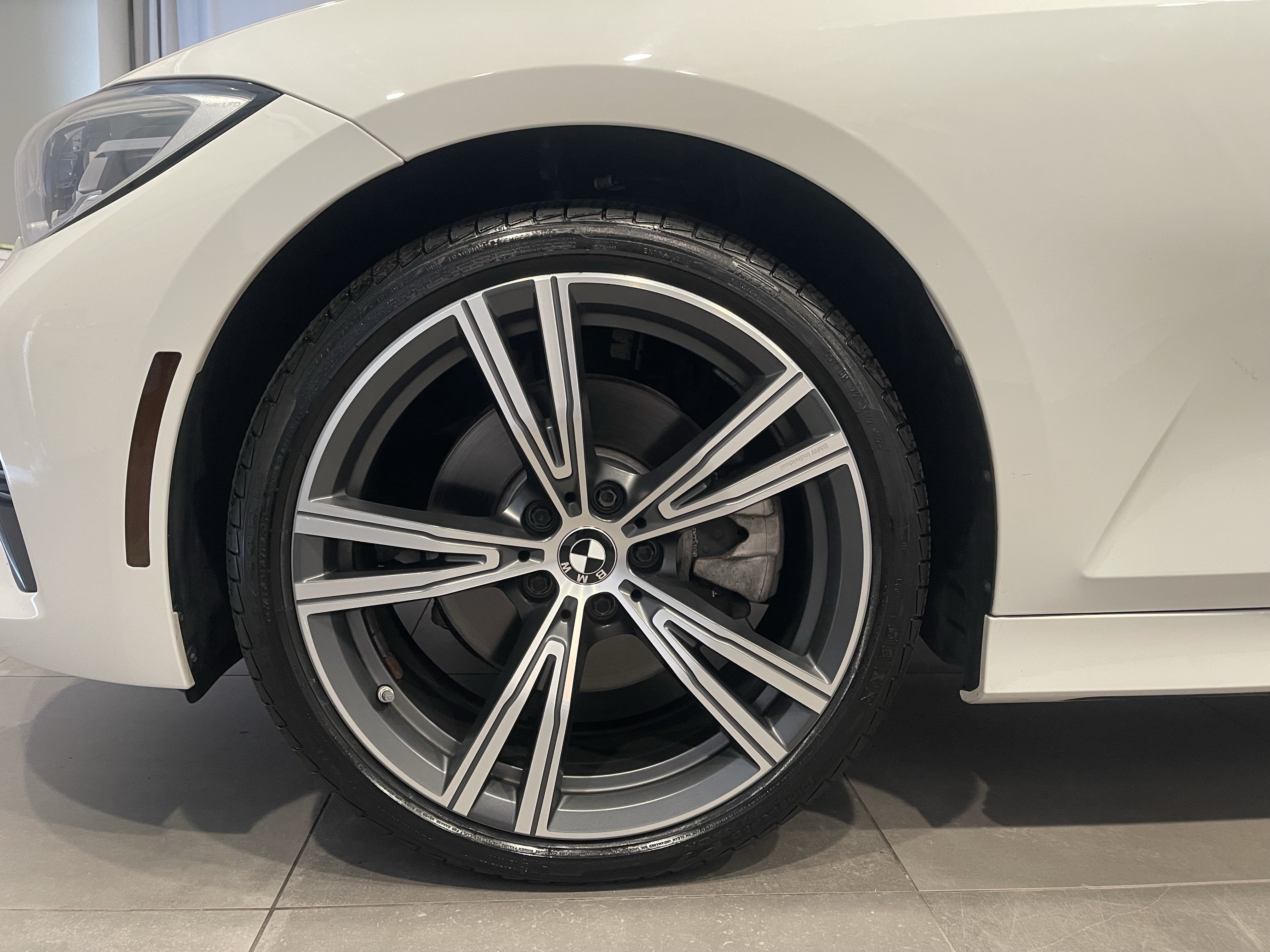 Used 2021 BMW 330i xDrive Sedan w/ Convenience Package AWD/4WD image 7