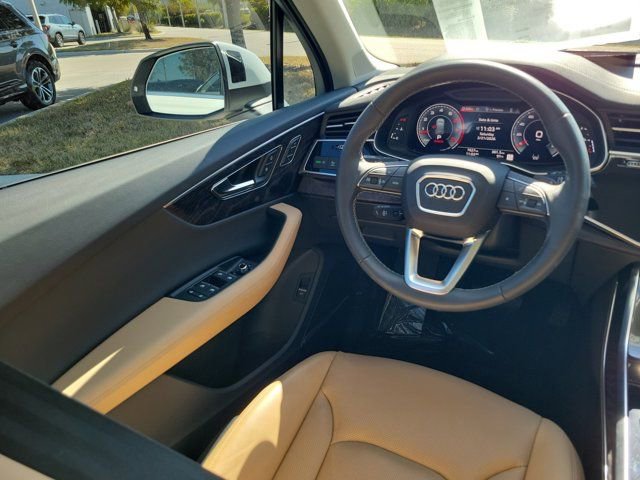 Certified 2025 Audi Q7 3.0T Premium Plus w/ Premium Plus Package image 13