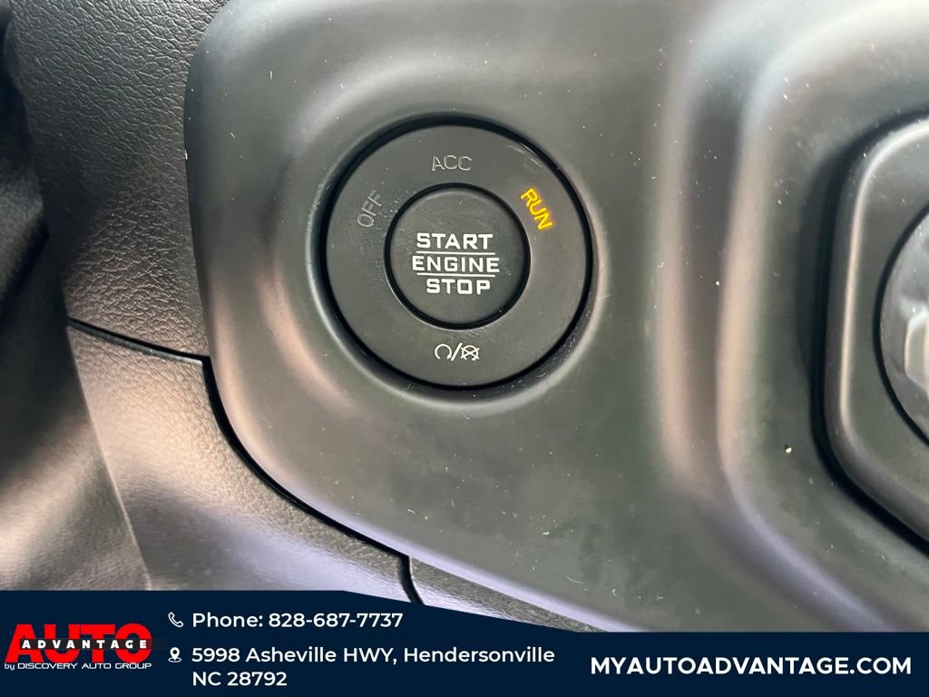 Used 2020 Jeep Gladiator Overland AWD/4WD image 12