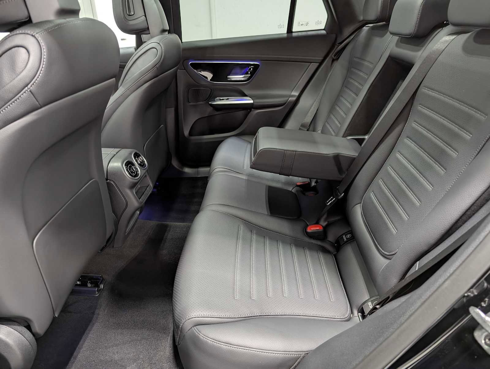 New 2026 Mercedes-Benz GLC 300 4MATIC image 21