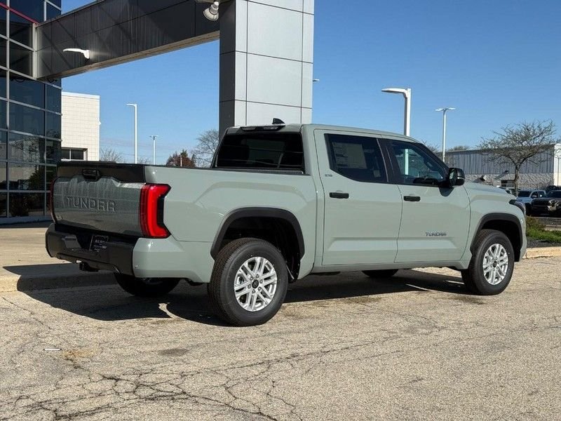 New 2026 Toyota Tundra SR5 AWD/4WD image 3