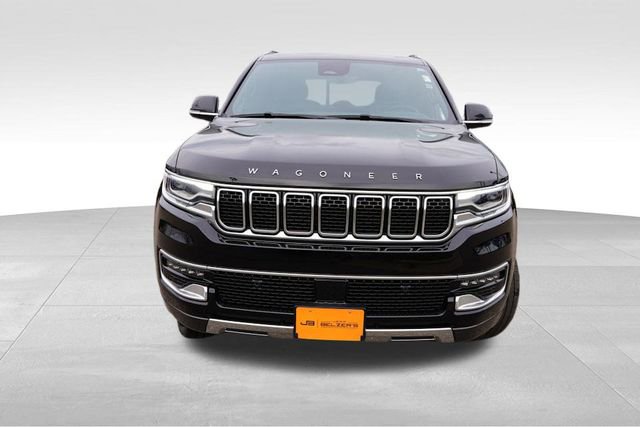 Used 2022 Jeep Wagoneer Series III w/ Premium Group I image 12