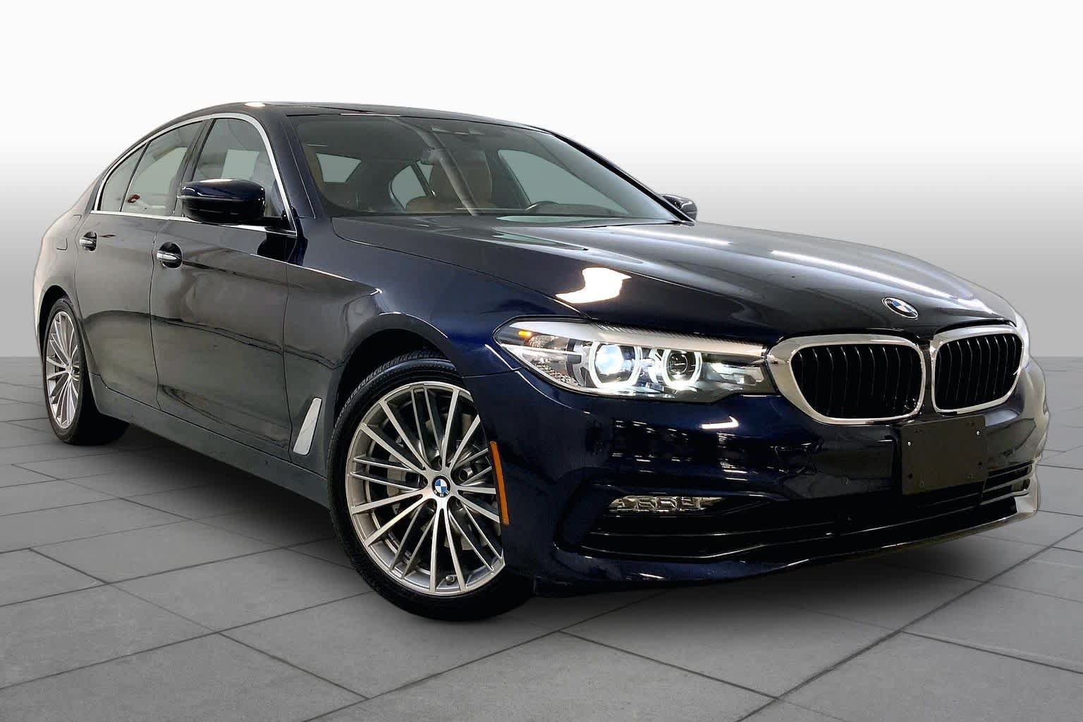 Used 2018 BMW 530i xDrive w/ Premium Package AWD/4WD image 2