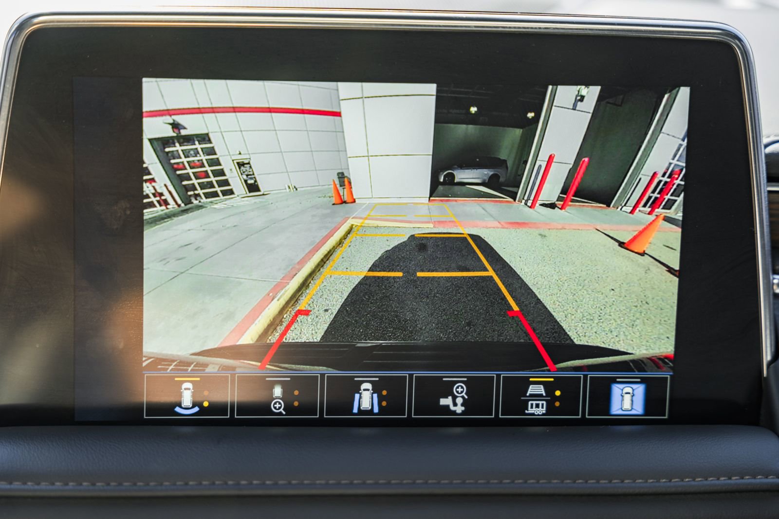 Used 2023 Chevrolet Tahoe High Country image 52