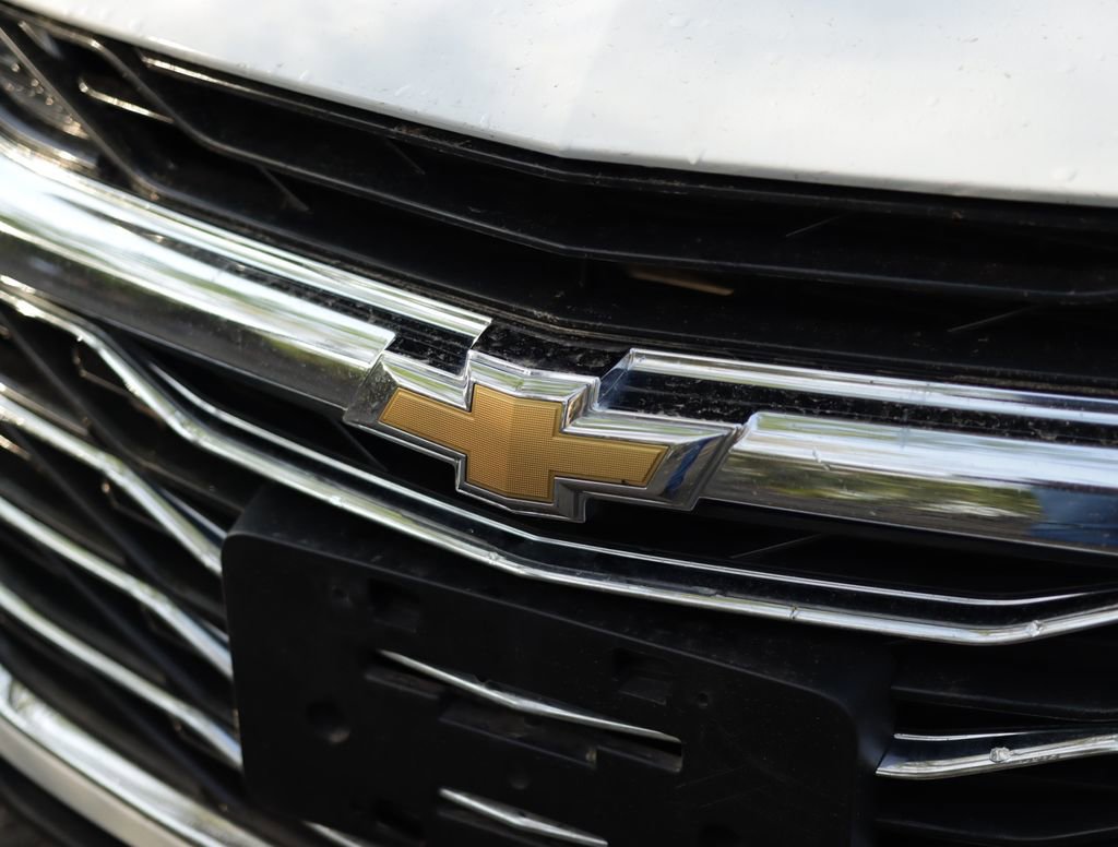 Used 2023 Chevrolet Malibu LT FWD image 30