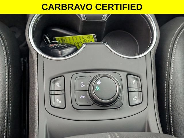 Certified 2024 GMC Terrain SLT FWD image 22