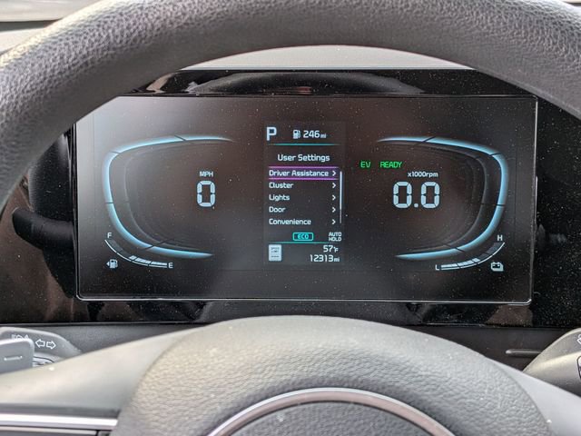 Used 2025 Kia Sportage LX FWD image 15