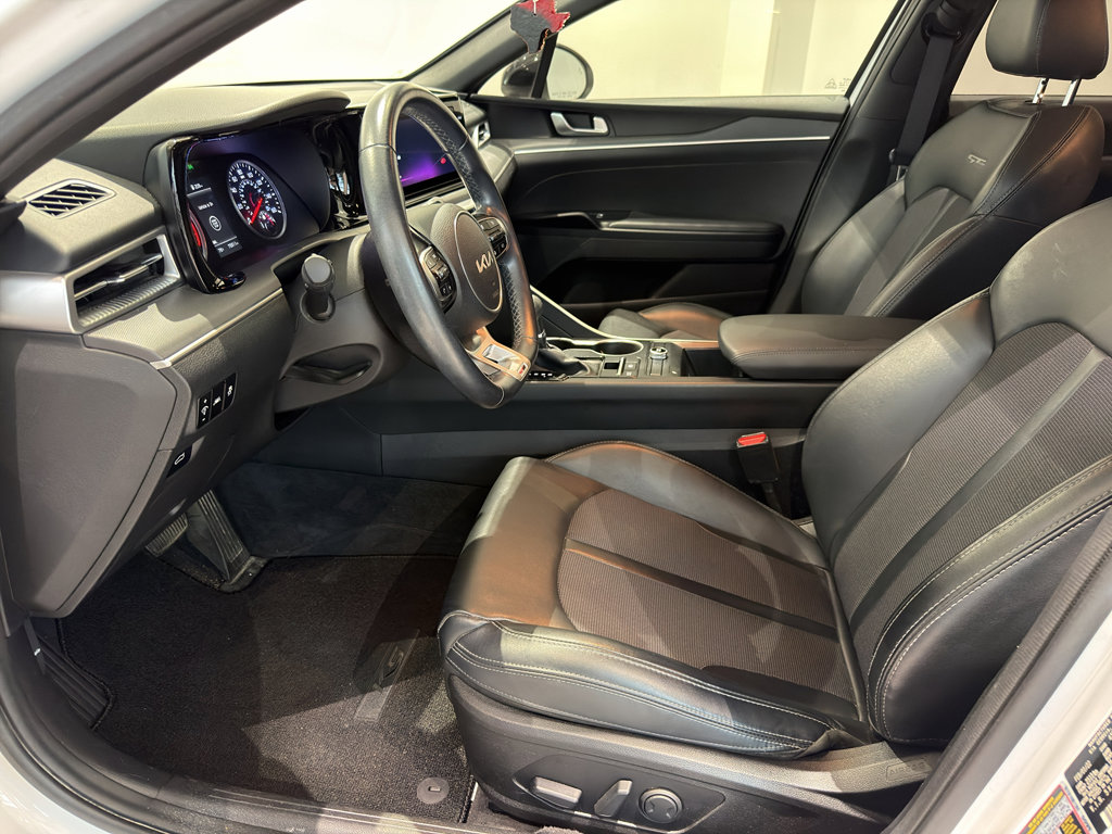 Certified 2022 Kia K5 GT-Line FWD image 12