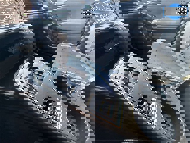 Certified 2025 Subaru Impreza 2.0i image 19