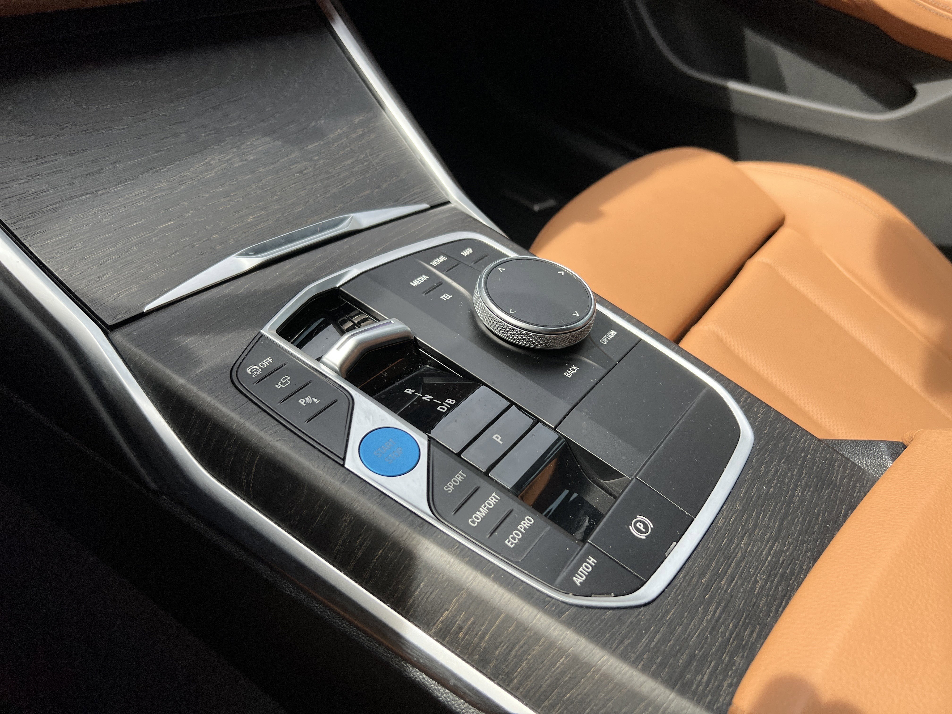 Certified 2023 BMW i4 eDrive35 w/ Premium Package image 26