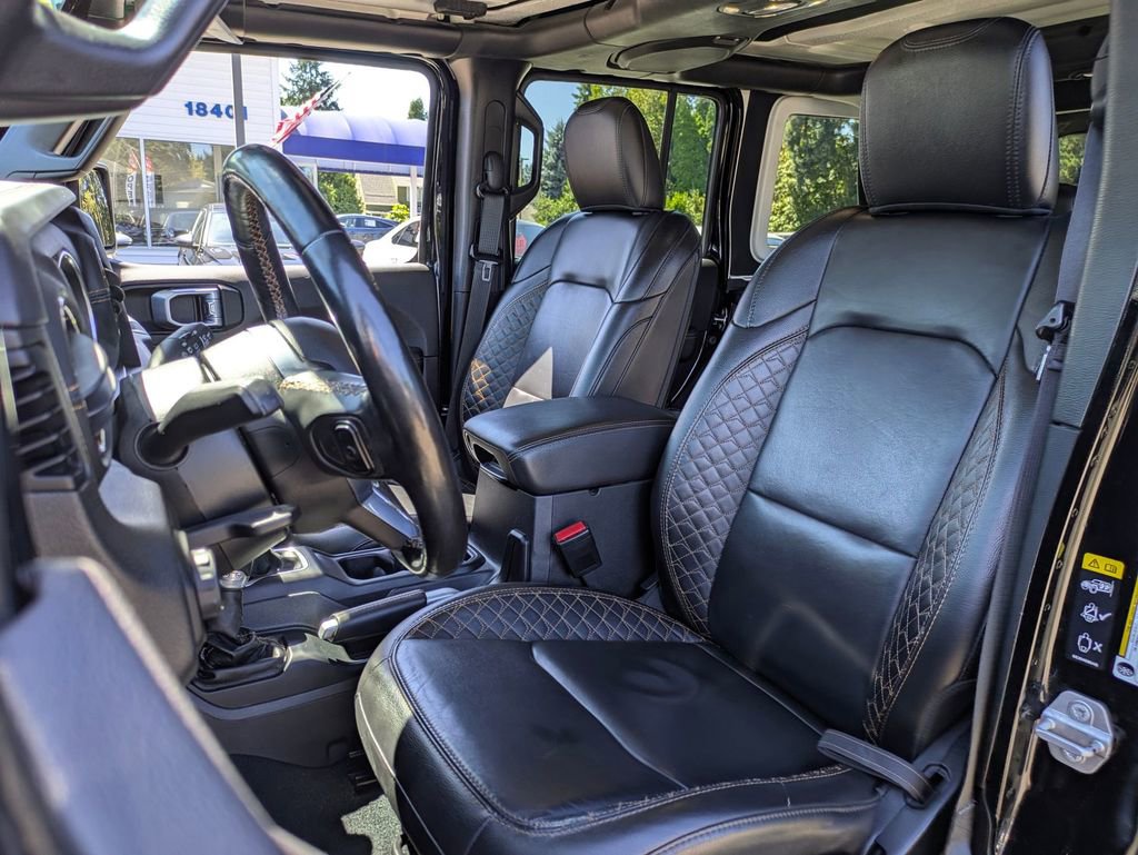 Used 2021 Jeep Wrangler Unlimited Sahara image 28