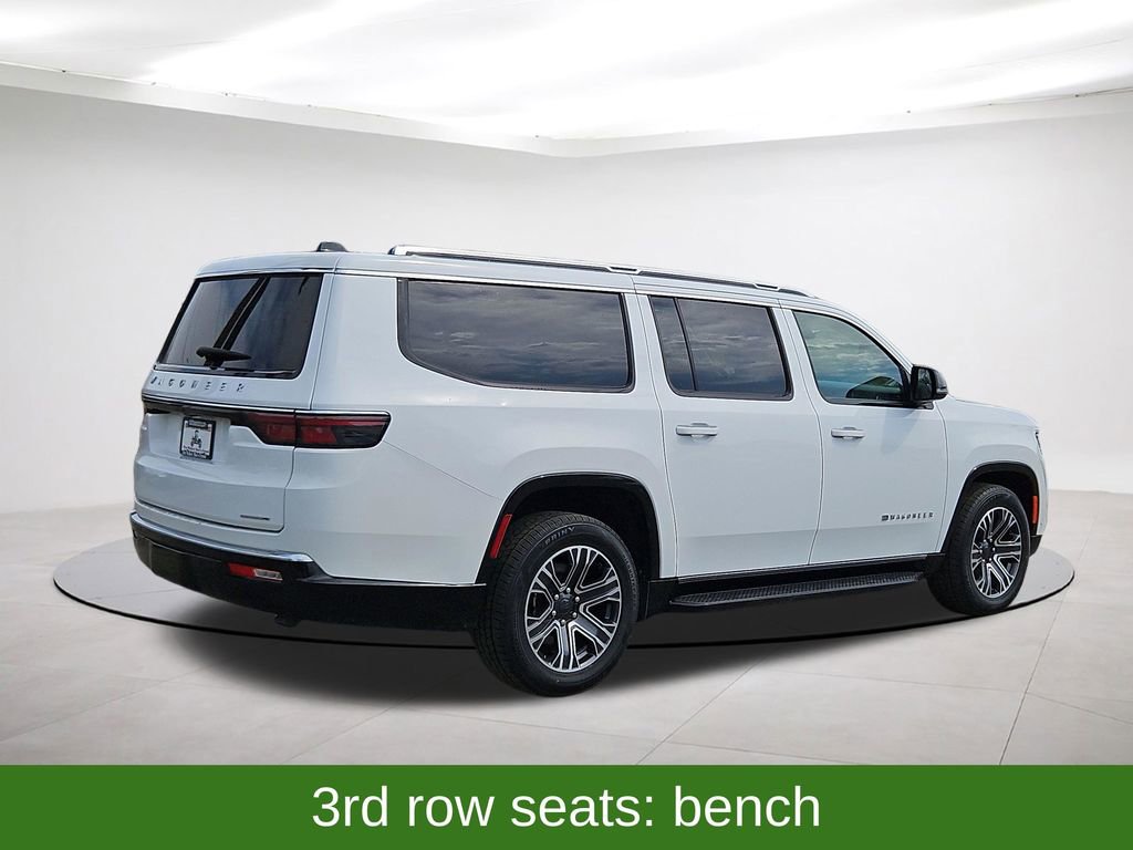 Used 2024 Jeep Wagoneer L Series II image 7