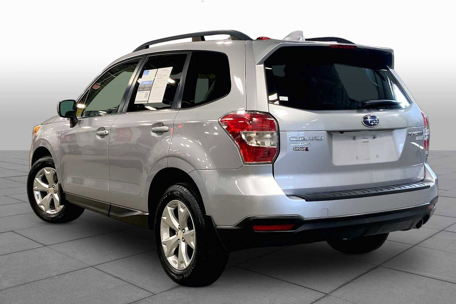 Used 2016 Subaru Forester 2.5i Limited image 11