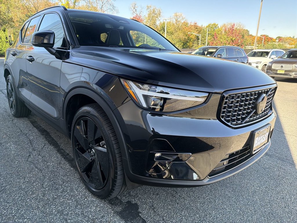 New 2026 Volvo XC40 B5 Ultra w/ Climate Package AWD/4WD image 2