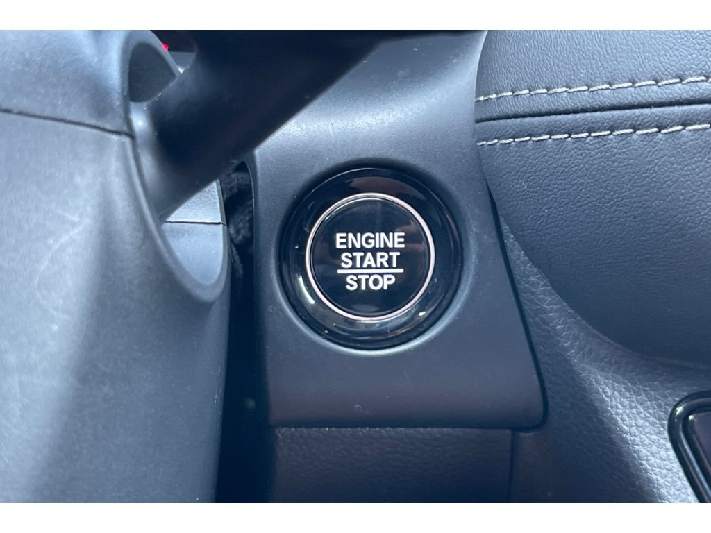 Certified 2025 Honda HR-V EX-L image 33