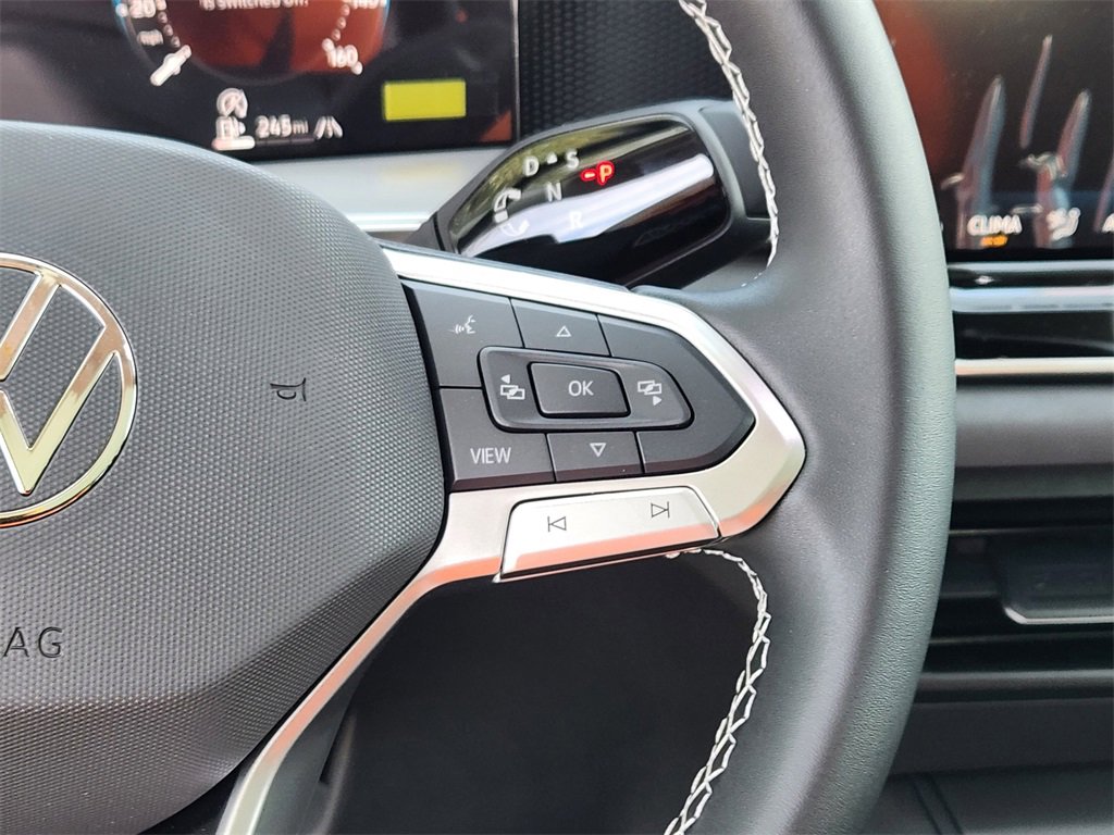 New 2026 Volkswagen Tiguan SE image 10