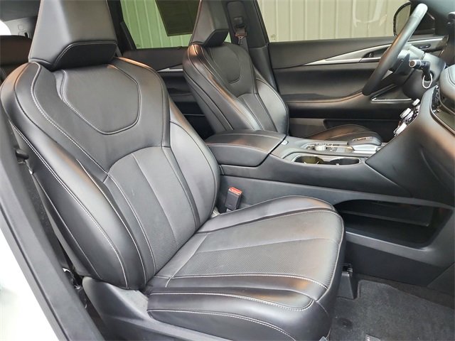 Used 2025 INFINITI QX60 Luxe w/ Black Edition image 48