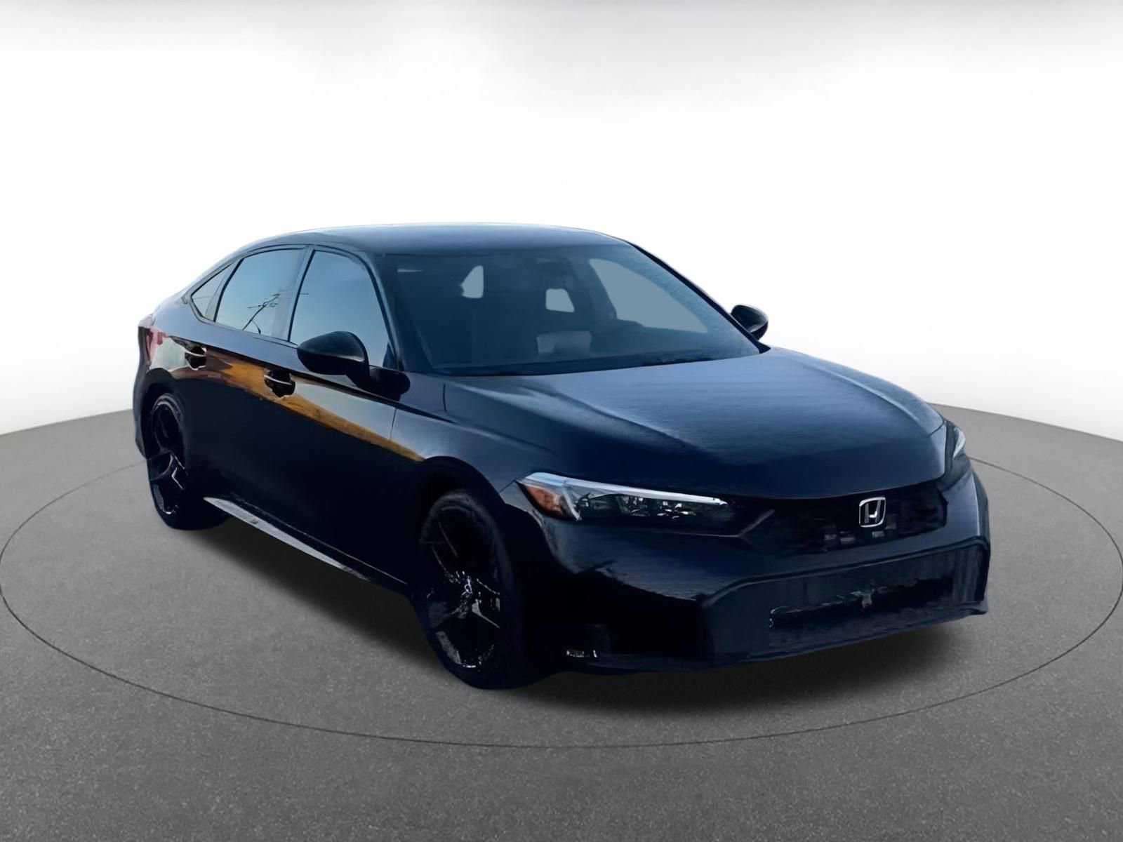 Used 2025 Honda Civic Sport image 3