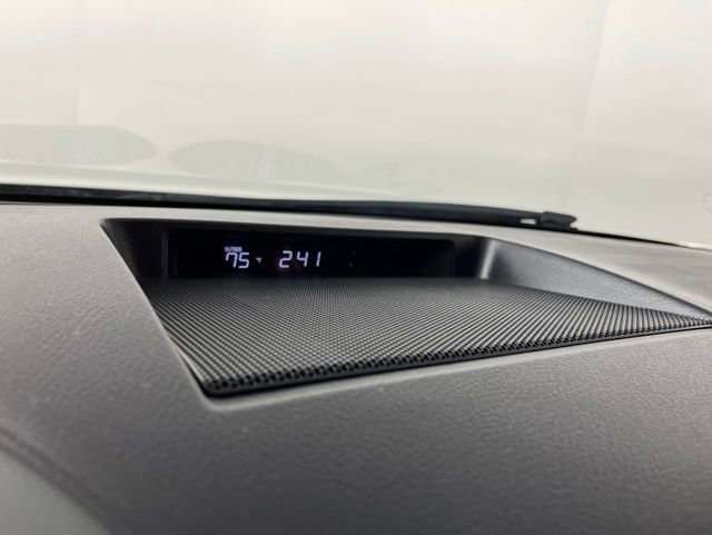 Used 2017 Toyota Sequoia Platinum RWD image 30