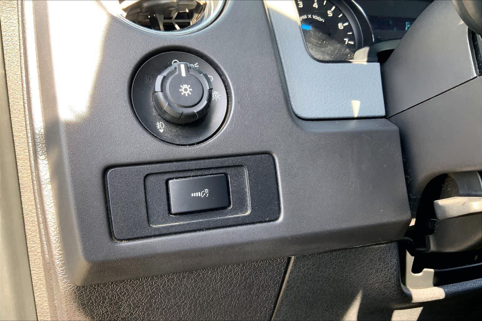 Used 2013 Ford F150 XLT AWD/4WD image 31