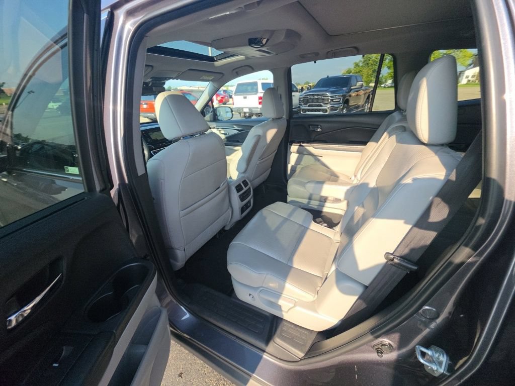 Used 2022 Honda Pilot Elite image 26
