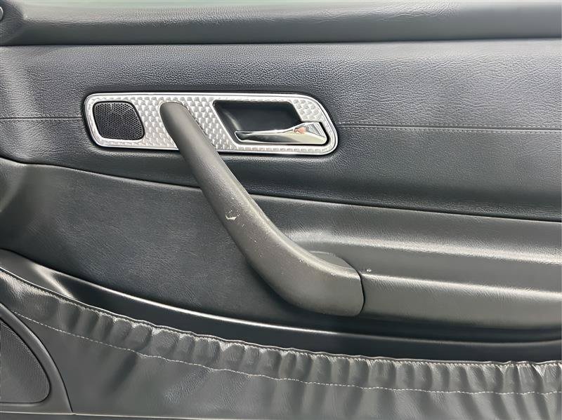 Used 2002 Mercedes-Benz SLK 230 image 19