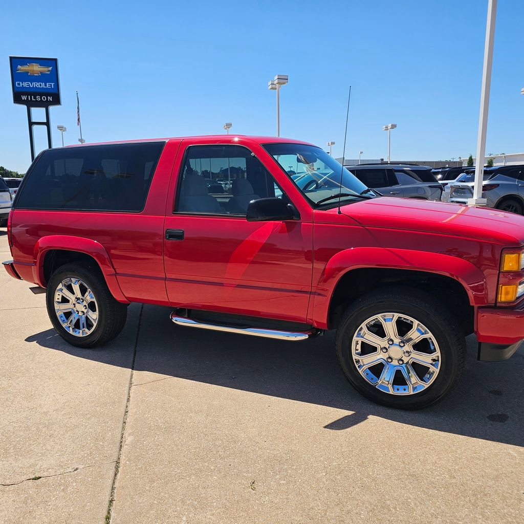 Used 1997 Chevrolet Tahoe 4WD 2-Door w/ Preferred Equipment Group 2 image 10