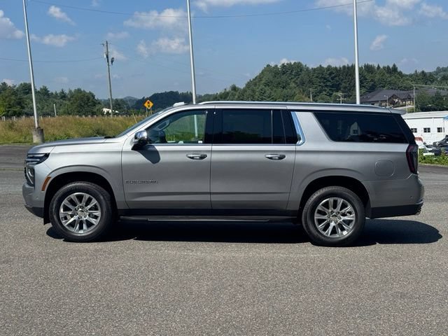 New 2026 Chevrolet Suburban Premier AWD/4WD image 4