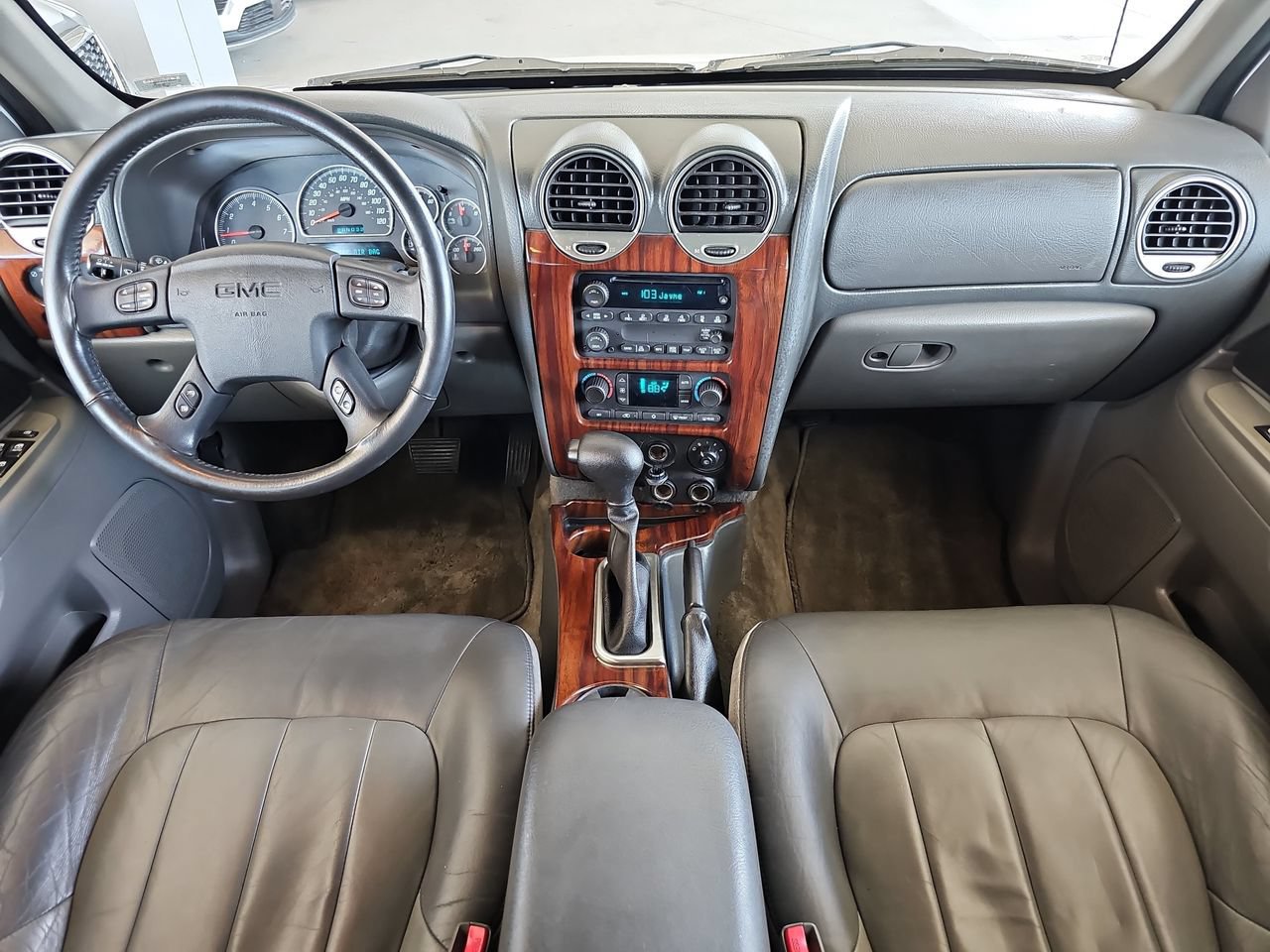 Used 2004 GMC Envoy SLT AWD/4WD image 11