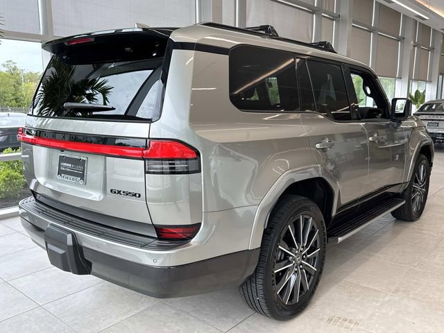 Used 2025 Lexus GX 550 w/ Accessory Package (Z1) AWD/4WD image 4